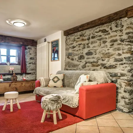 Alpine Essence, Typical Mountain Style Cir Ayas0036 * Champoluc