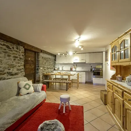 Alpine Essence, Typical Mountain Style Cir Ayas0036 Apartament Champoluc