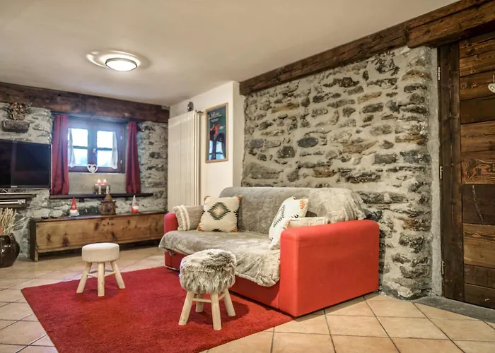 Alpine Essence, Typical Mountain Style Cir Ayas0036 * Champoluc