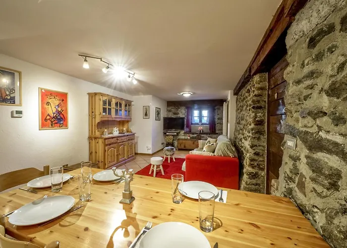 Alpine Essence, Typical Mountain Style Cir Ayas0036 Champoluc