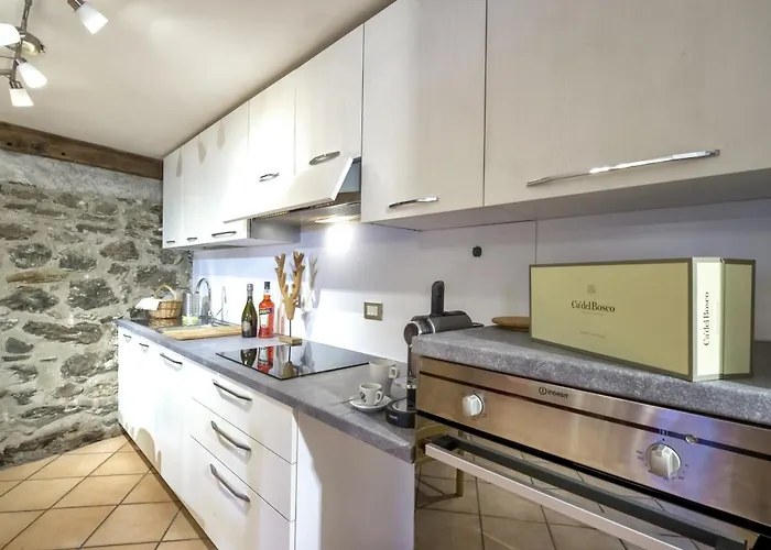 Alpine Essence, Typical Mountain Style Cir Ayas0036 Champoluc